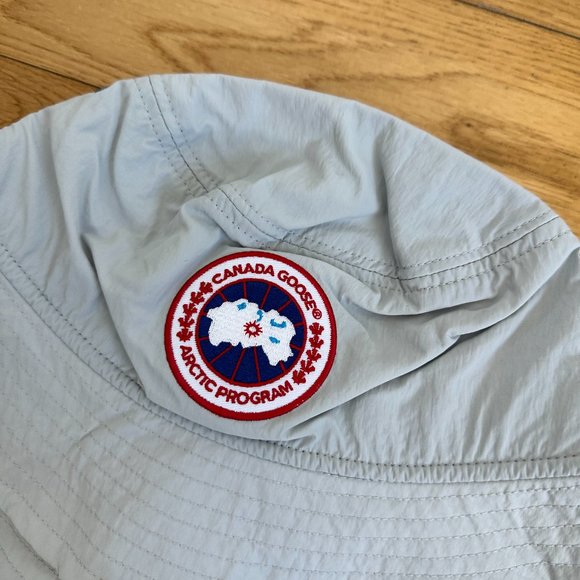 NWT Canada Goose Haven Bucket Hat Reflective Tape Silverbirch Sz S-M - Picture 6 of 9